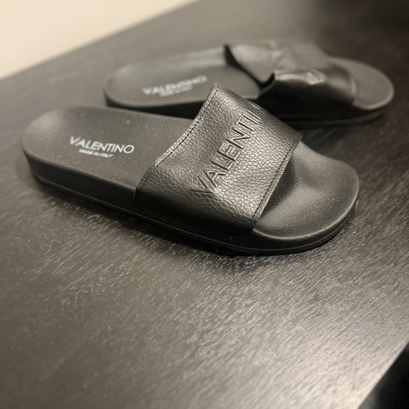 COPY - Valentino slides - never worn Size 9 - Picture 6 of 7